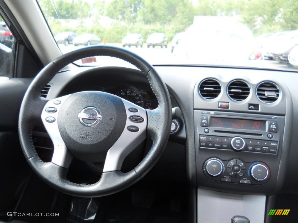 2009 Altima 2.5 SL - Super Black / Charcoal photo #4