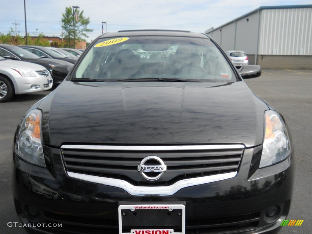 2009 Altima 2.5 SL - Super Black / Charcoal photo #19