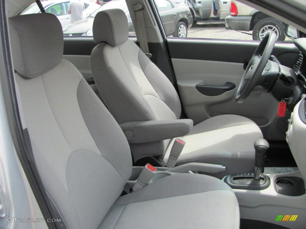 Gray Interior 2009 Hyundai Accent GLS 4 Door Photo #50523943