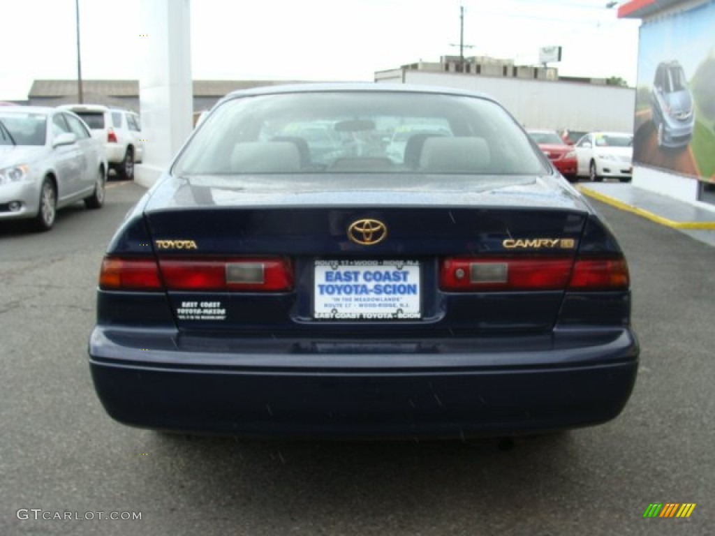 1998 Camry LE - Dark Blue / Oak photo #5