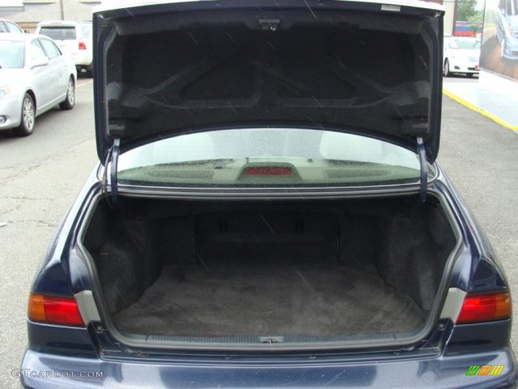 1998 Camry LE - Dark Blue / Oak photo #13