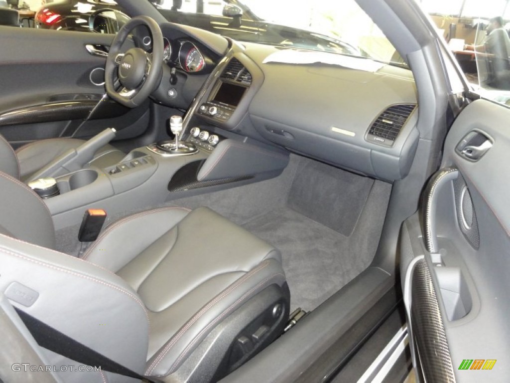2011 Audi R8 Spyder 5.2 FSI quattro Black Fine Nappa Leather Dashboard Photo #50527248