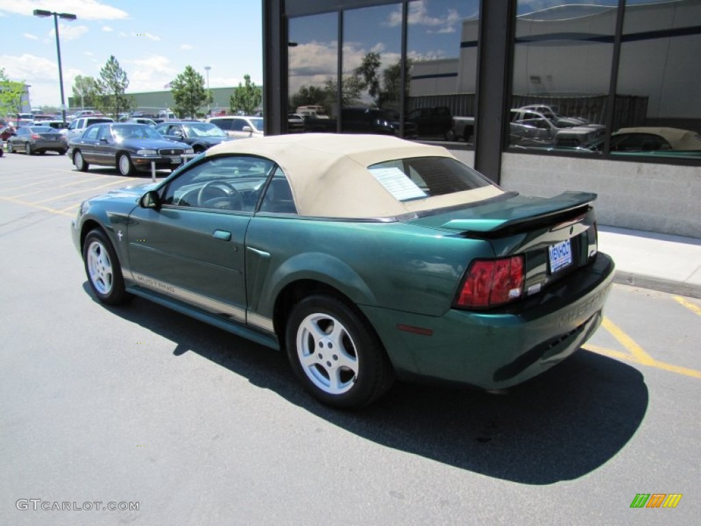 2002 Mustang V6 Convertible - Electric Green Metallic / Medium Parchment photo #22