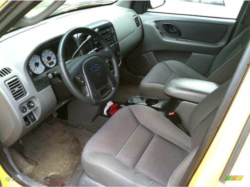 2002 Escape XLT V6 4WD - Chrome Yellow / Black photo #7