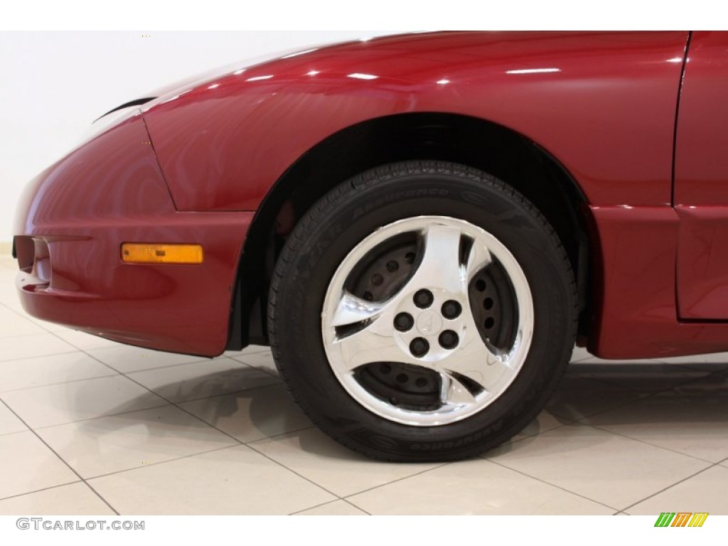 2005 Sunfire Coupe - Sport Red Metallic / Graphite photo #16