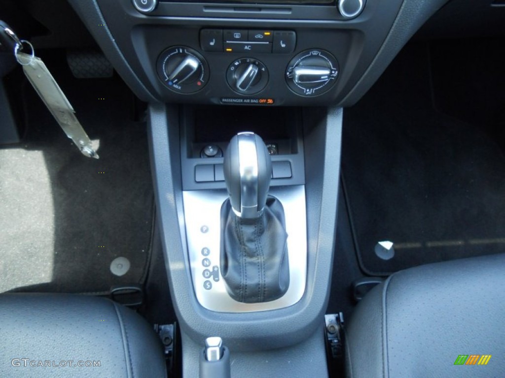 2011 Volkswagen Jetta SE Sedan 6 Speed Tiptronic Automatic Transmission Photo #50536276