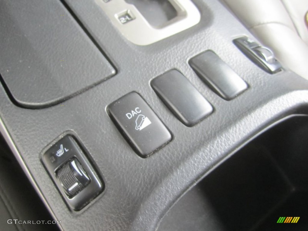 2004 4Runner Limited 4x4 - Galactic Gray Mica / Stone photo #32