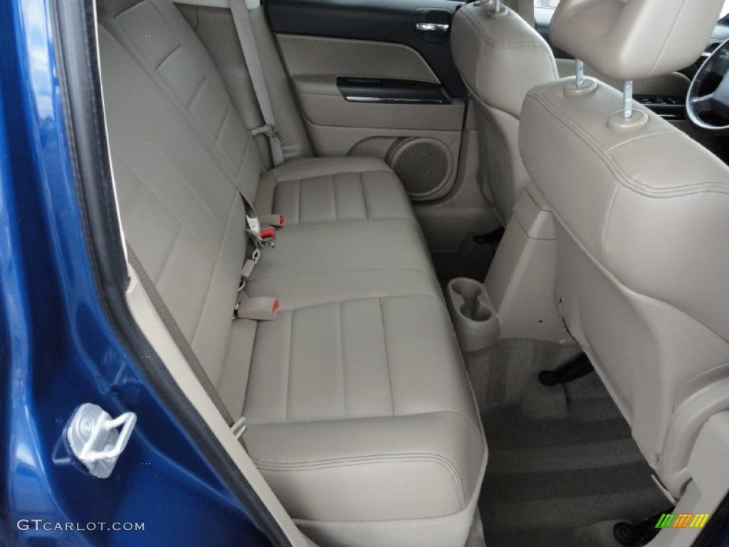 Light Pebble Beige McKinley Leather Interior 2009 Jeep Patriot Limited 4x4 Photo #50537975