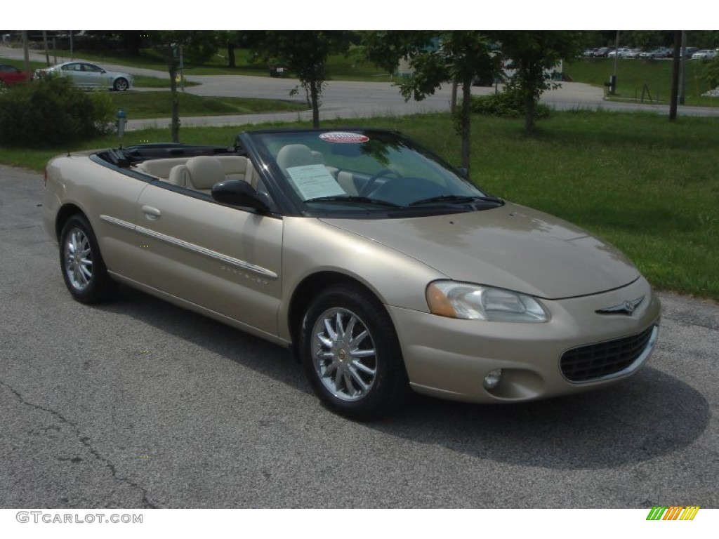 2001 Sebring Limited Convertible - Champagne Pearlcoat / Sandstone photo #1