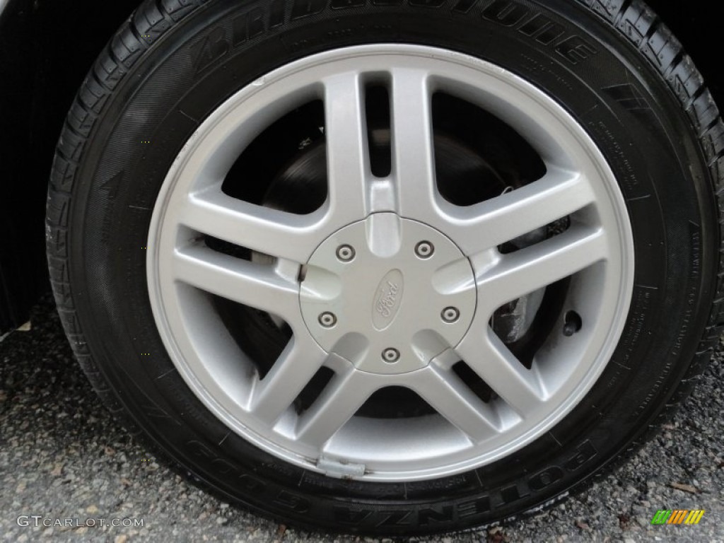 2002 Ford Focus SE Sedan Wheel Photo #50539948