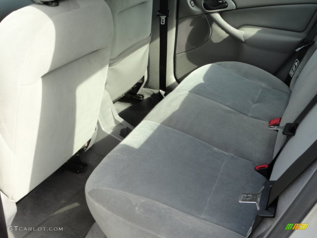 2002 Ford Focus SE Sedan interior Photo #50539990