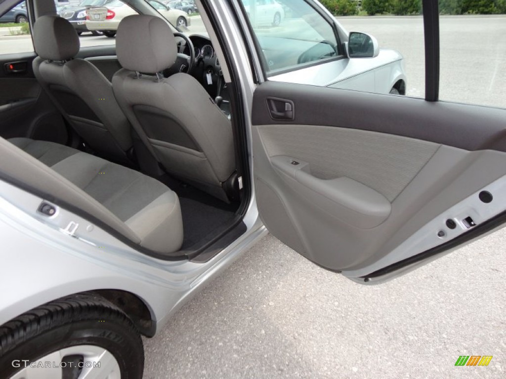 2010 Hyundai Sonata GLS Gray Door Panel Photo #50545000