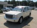 2007 Cool Vanilla White Chrysler Aspen Limited HEMI  photo #1