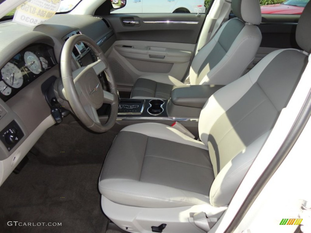 Medium Pebble Beige/Cream Interior 2008 Chrysler 300 Touring Photo #50548474