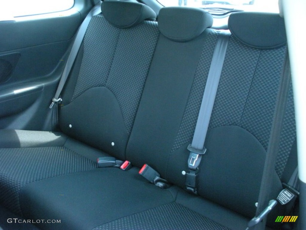 Black Interior 2009 Hyundai Accent SE 3 Door Photo #50551954