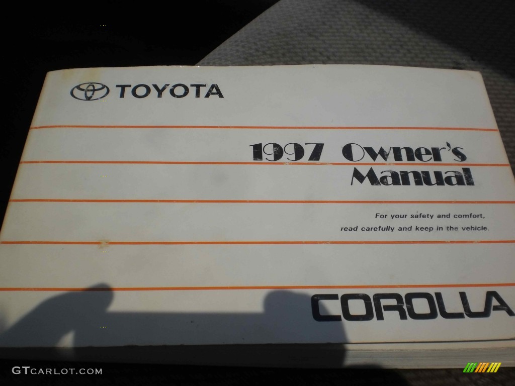 1997 Corolla DX - Cashmere Beige Metallic / Beige photo #28