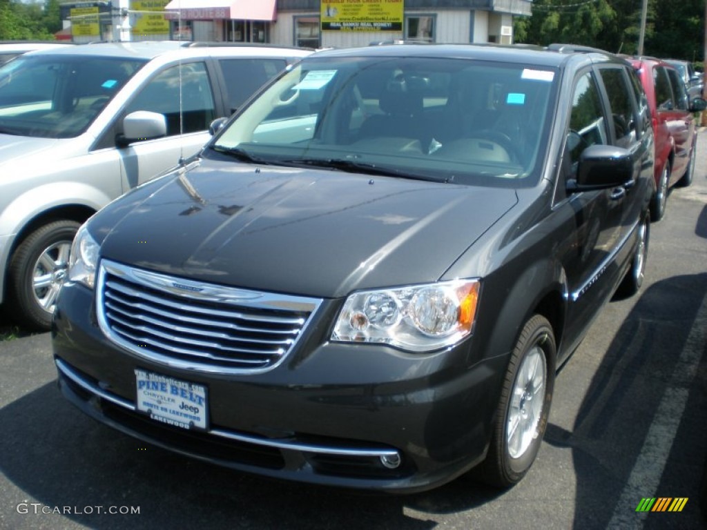 2011 Town & Country Touring - Dark Charcoal Pearl / Black/Light Graystone photo #1