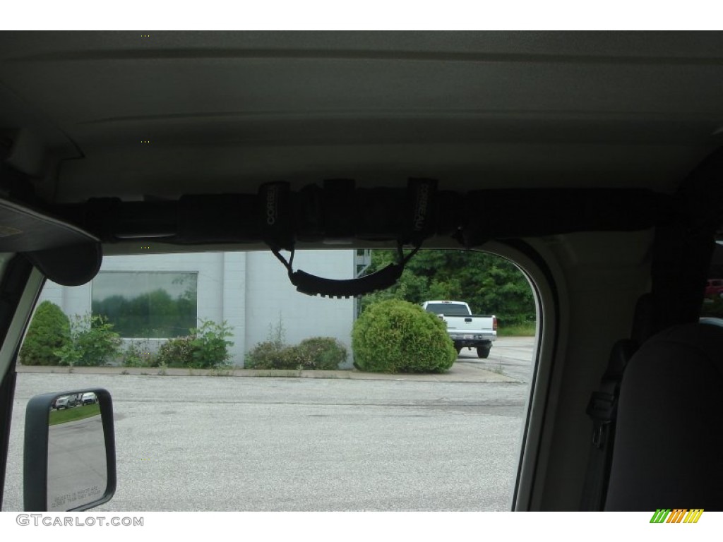 1999 Wrangler Sport 4x4 - Stone White / Agate photo #31