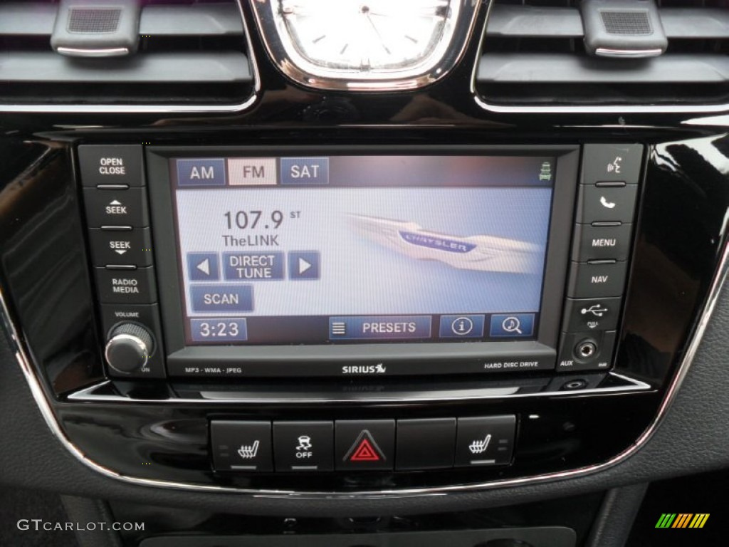 2011 Chrysler 200 Limited Controls Photo #50558074