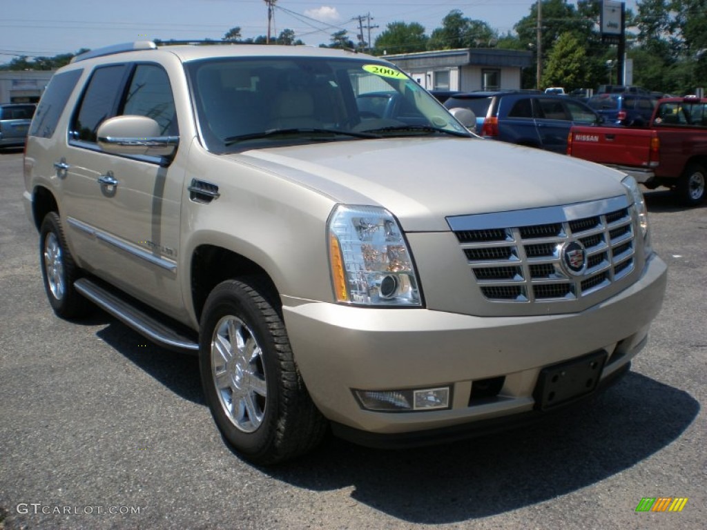 2007 Escalade AWD - Gold Mist / Cocoa/Light Cashmere photo #3