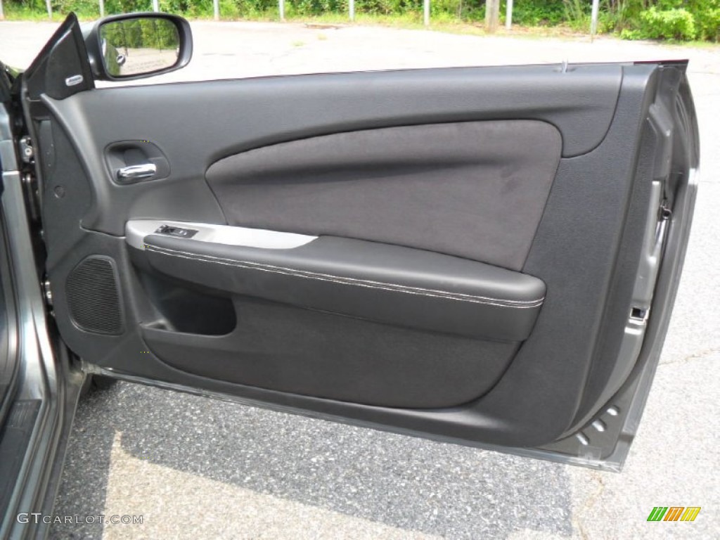 2011 Chrysler 200 S Convertible Black Door Panel Photo #50558649