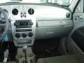 Cool Vanilla White - PT Cruiser LX Photo No. 15