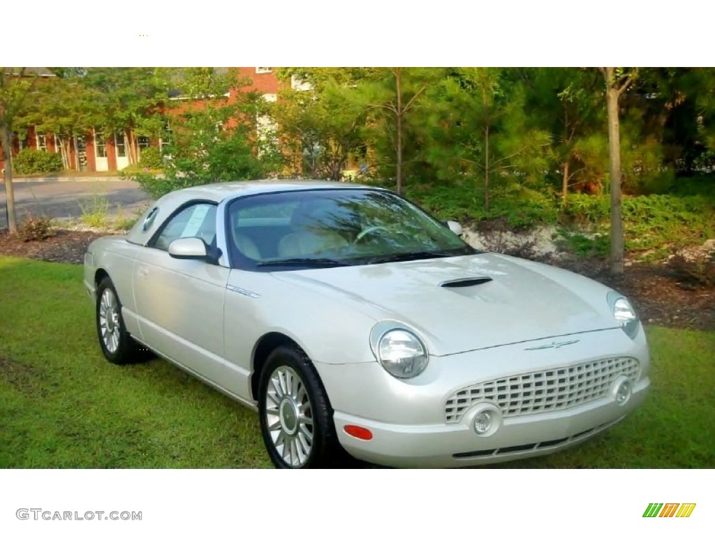 Special Edition Cashmere Tri-Coat Metallic Ford Thunderbird