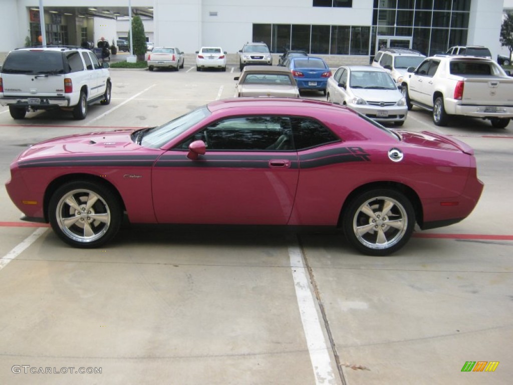 2010 Challenger R/T Classic Furious Fuchsia Edition - Furious Fuchsia / Dark Slate Gray photo #1