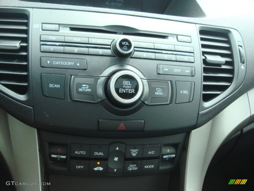 2009 Acura TSX Sedan Controls Photo #50563567