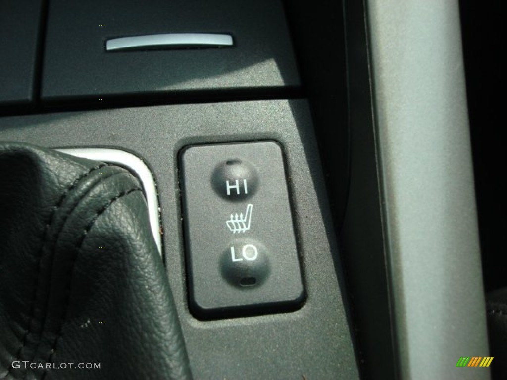 2009 Acura TSX Sedan Controls Photo #50563597
