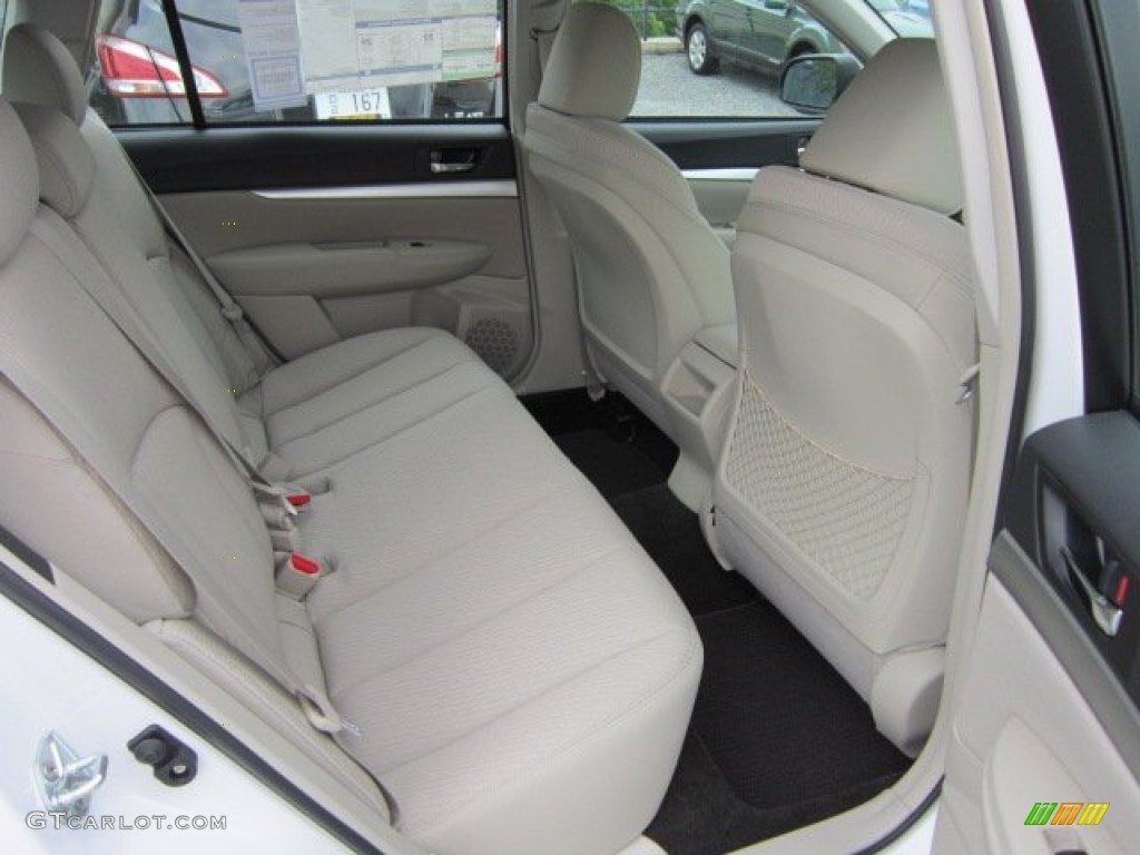 Warm Ivory Interior 2011 Subaru Outback 2.5i Wagon Photo #50565247