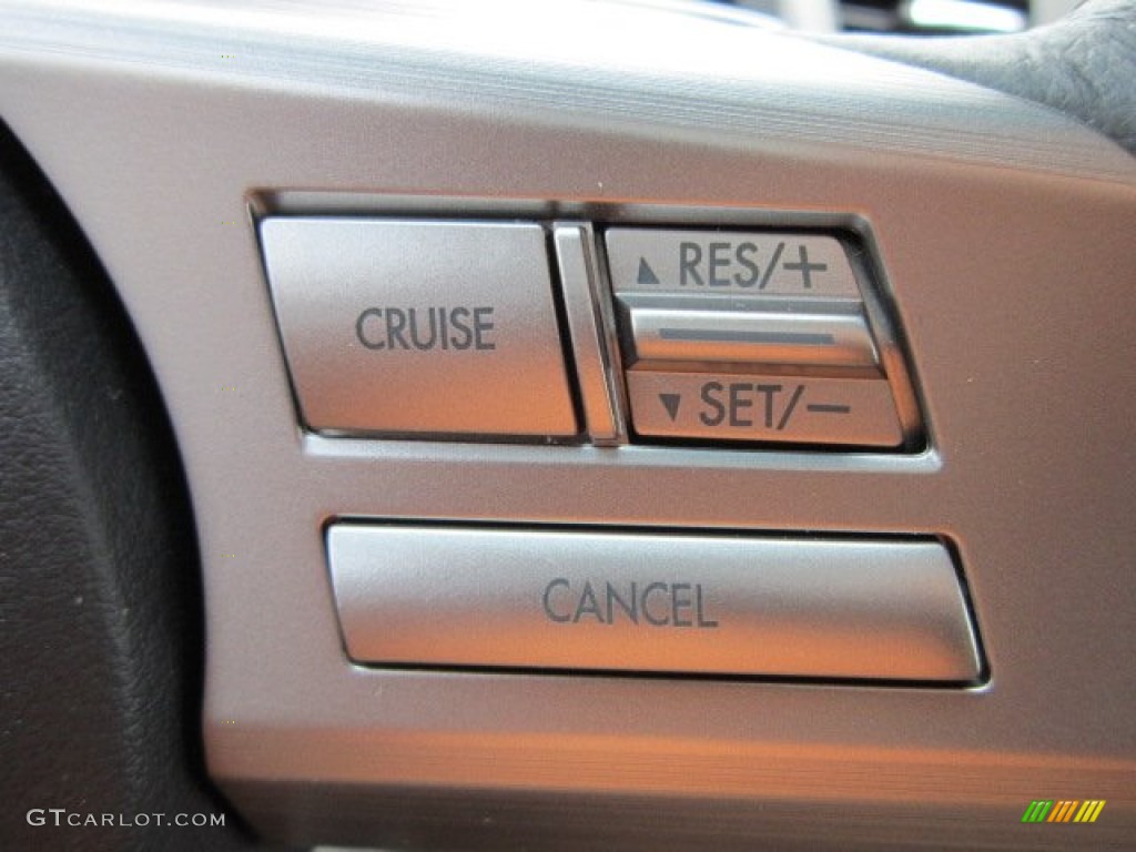 2011 Subaru Outback 2.5i Premium Wagon Controls Photo #50566174