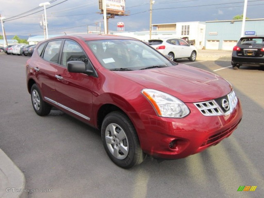 2011 Rogue S AWD - Cayenne Red / Black photo #10