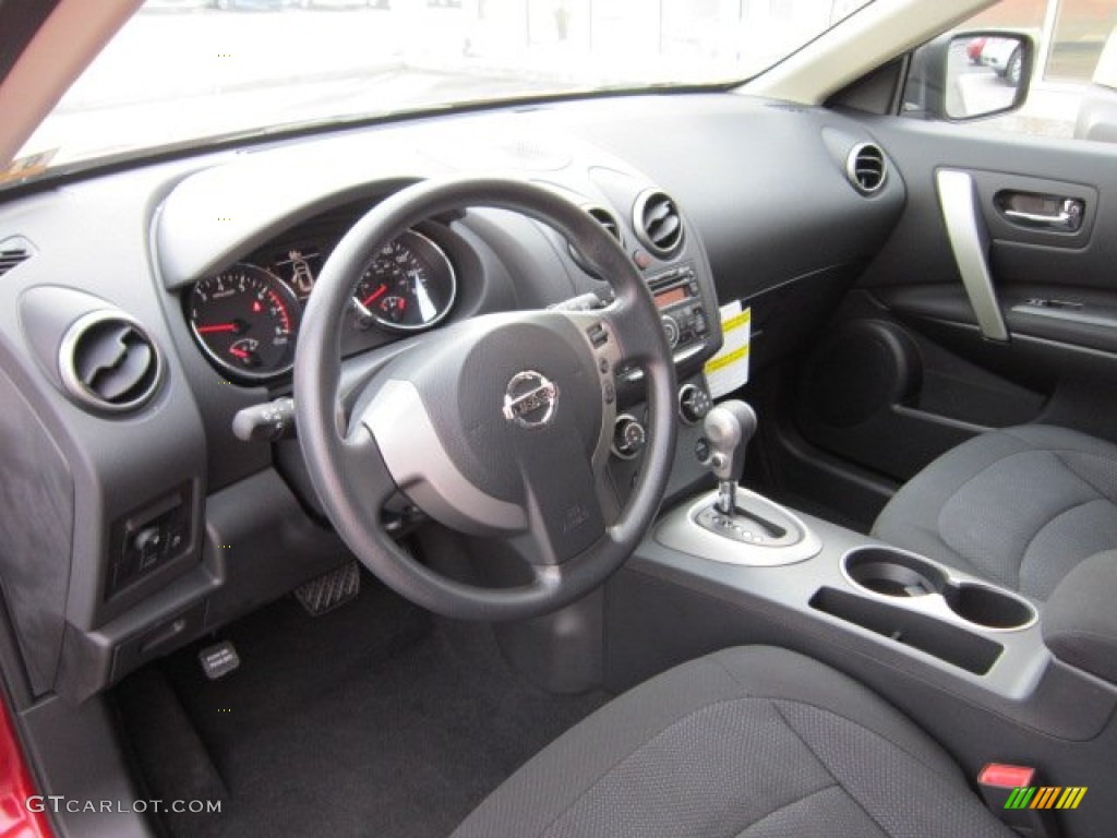 2011 Rogue S AWD - Cayenne Red / Black photo #13