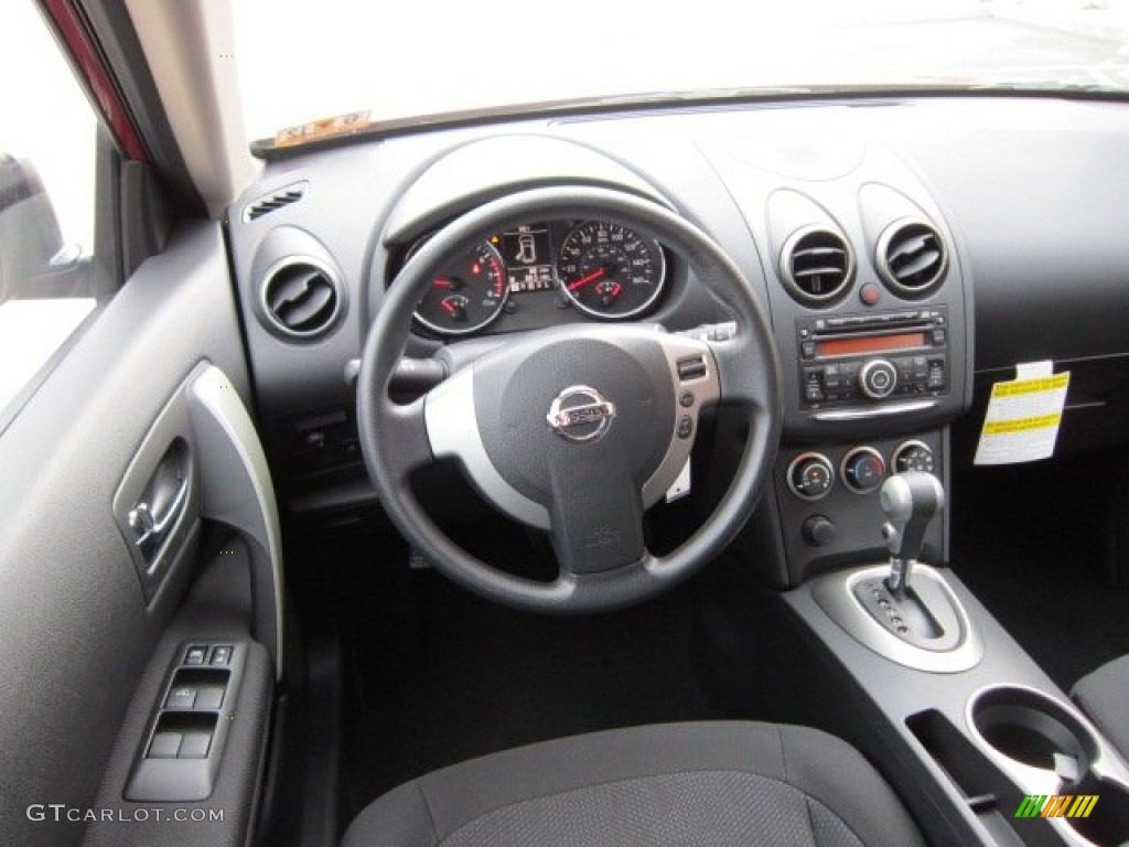 2011 Rogue S AWD - Cayenne Red / Black photo #15