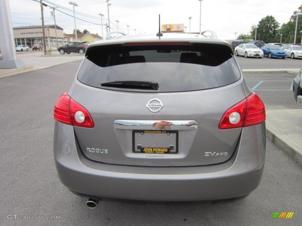 2011 Rogue SV AWD - Platinum Graphite / Black photo #9