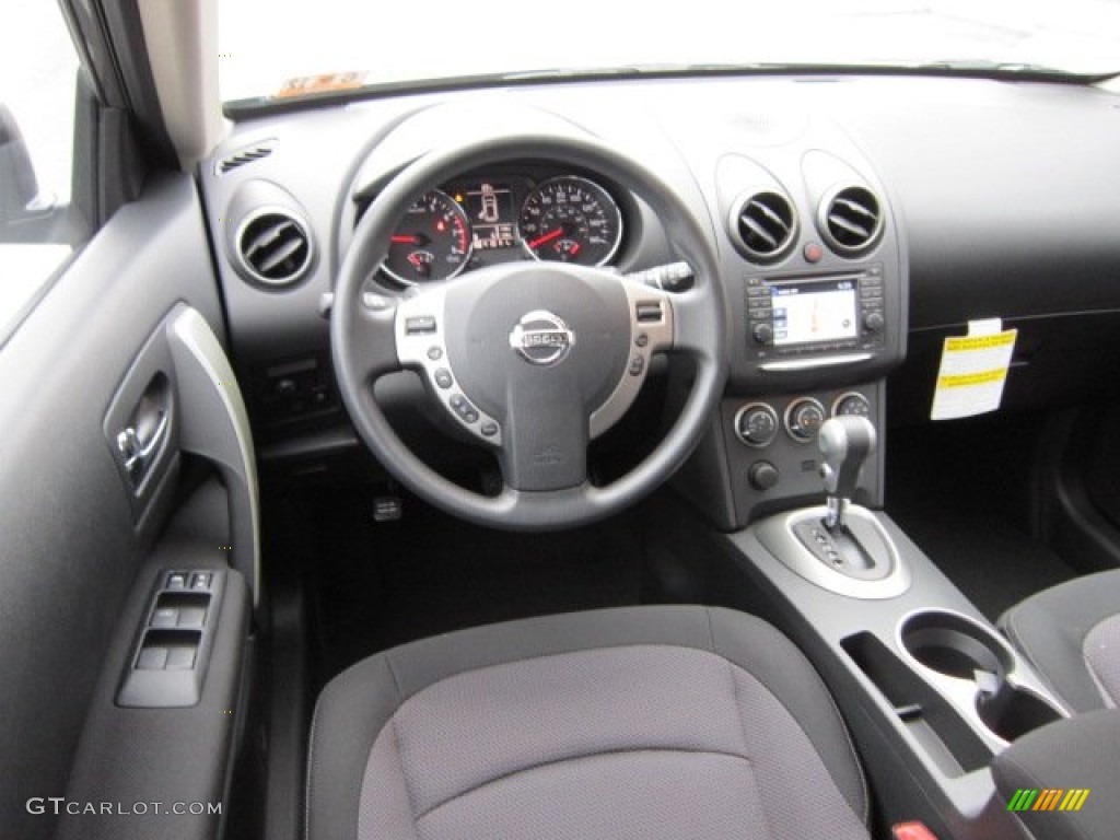 2011 Rogue SV AWD - Platinum Graphite / Black photo #16