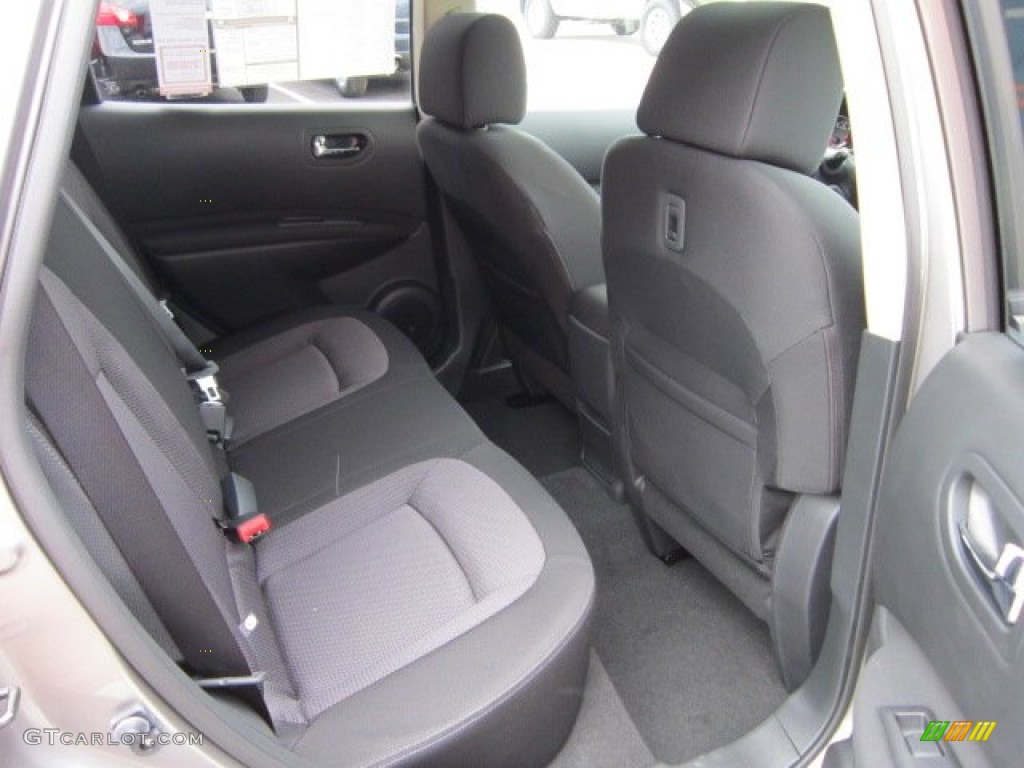 2011 Rogue SV AWD - Platinum Graphite / Black photo #18
