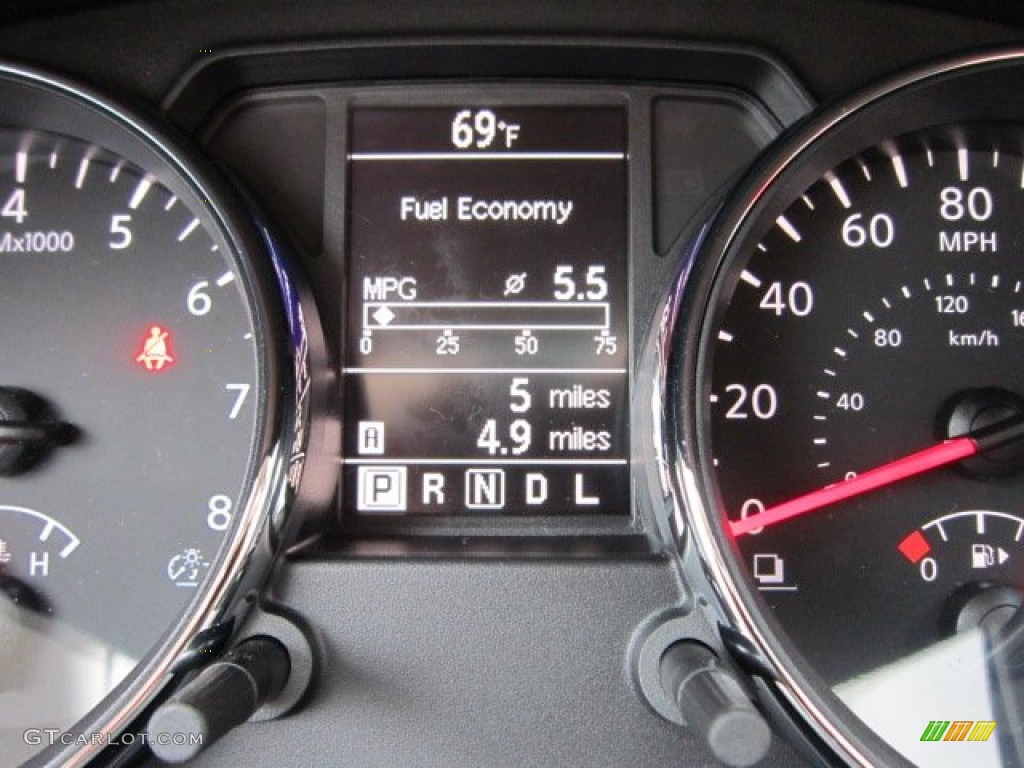 2011 Rogue SV AWD - Platinum Graphite / Black photo #20
