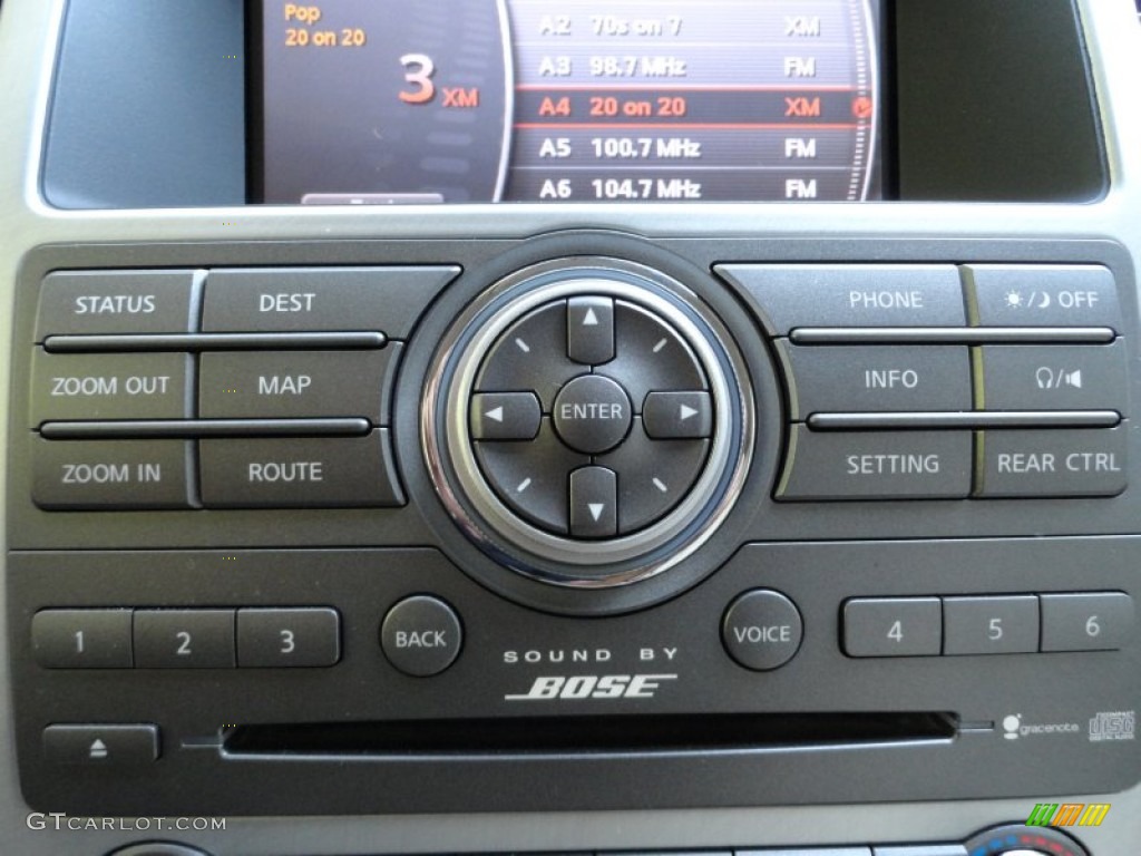 2010 Infiniti QX 56 4WD Controls Photo #50573494