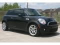 Midnight Black - Cooper S Hardtop Photo No. 3