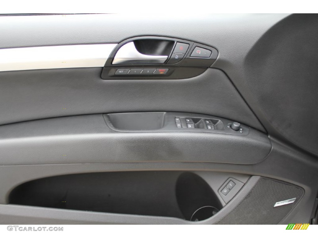 2008 Audi Q7 4.2 Premium quattro Controls Photo #50575819