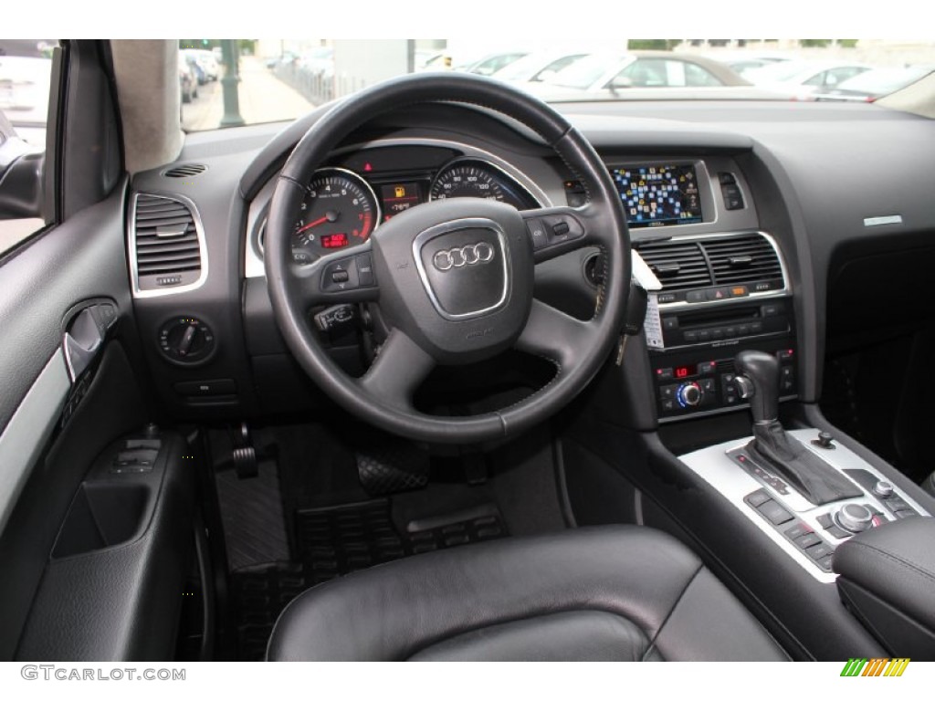 2008 Audi Q7 4.2 Premium quattro Black Dashboard Photo #50575876