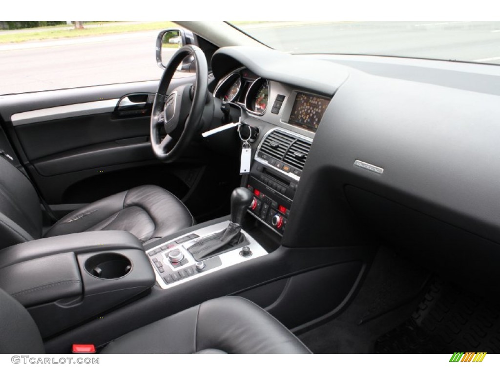 2008 Audi Q7 4.2 Premium quattro Black Dashboard Photo #50575891