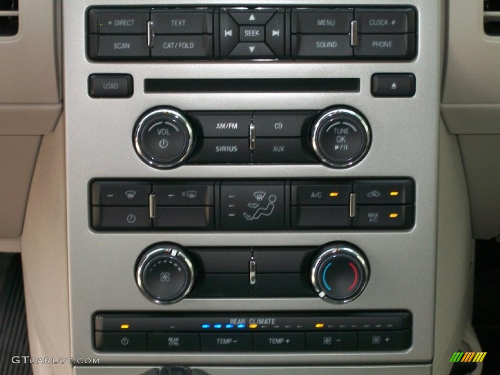 2011 Ford Flex SE Controls Photo #50576974