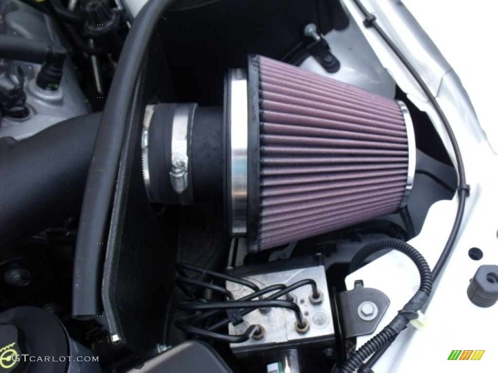 2007 Mustang GT/CS California Special Coupe - Performance White / Black/Dove Accent photo #23