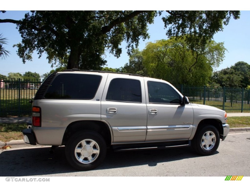 2004 Yukon SLT 4x4 - Silver Birch Metallic / Pewter/Dark Pewter photo #9