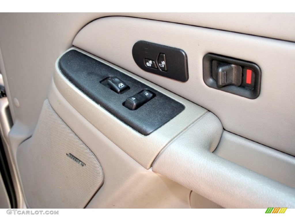 2004 Yukon SLT 4x4 - Silver Birch Metallic / Pewter/Dark Pewter photo #32