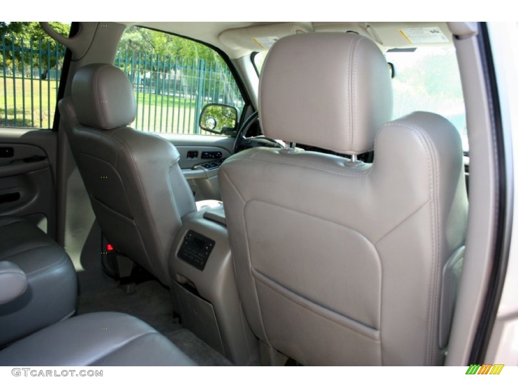 2004 Yukon SLT 4x4 - Silver Birch Metallic / Pewter/Dark Pewter photo #46