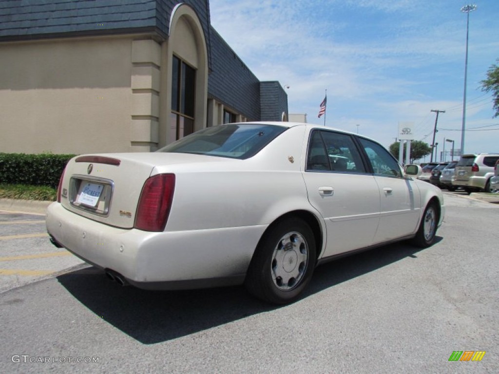 White Diamond 2001 Cadillac DeVille DHS Sedan Exterior Photo #50579365